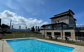 Hotel Villadesella